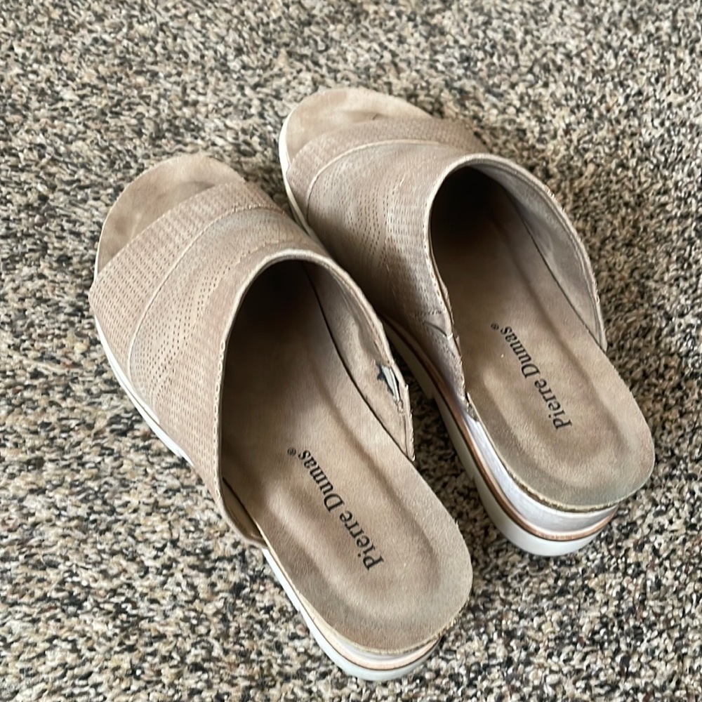 Womens sandals